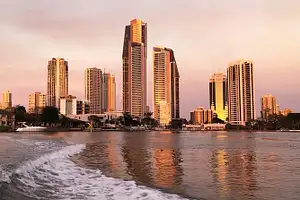 Sunset Cruise Around Surfers Paradise